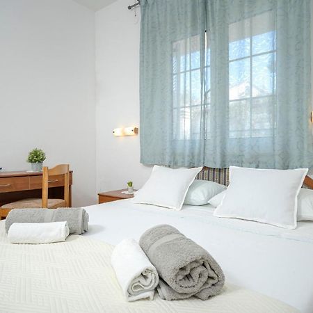 Apartment Nela Kalina Jelsa  Kültér fotó