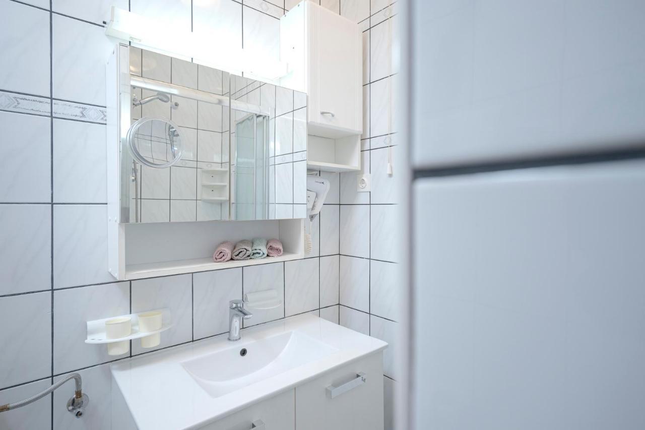 Apartment Nela Kalina Jelsa  Kültér fotó