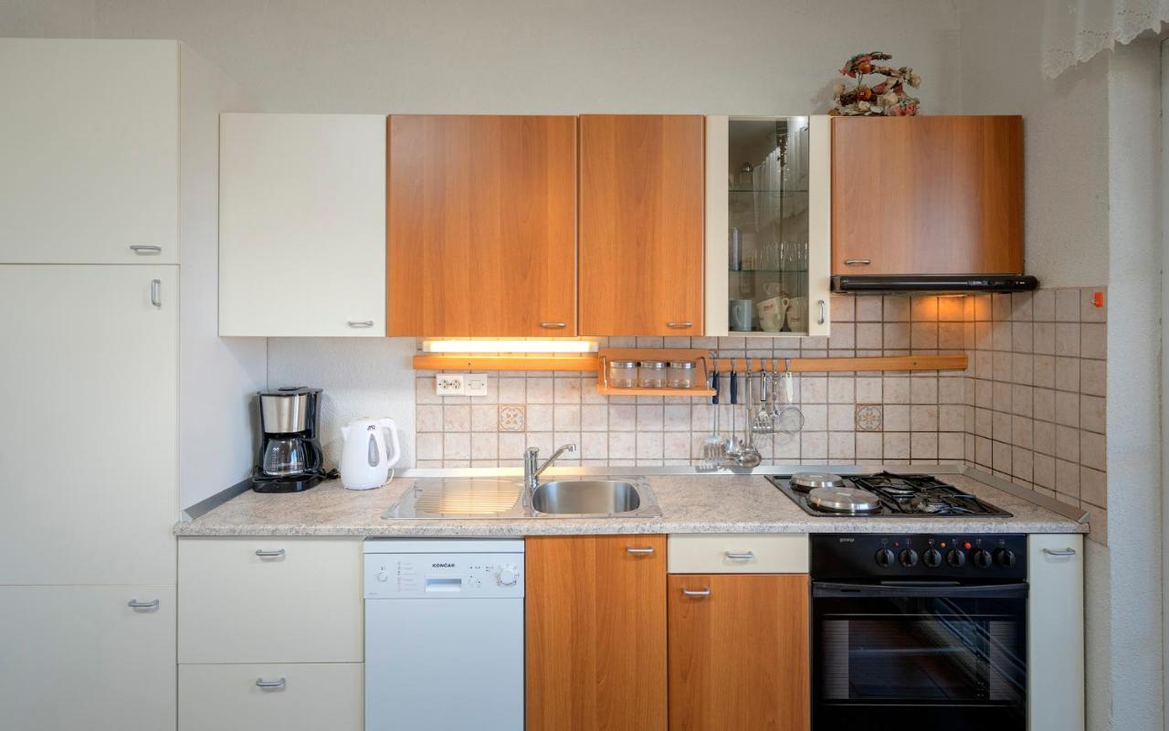 Apartment Nela Kalina Jelsa  Kültér fotó